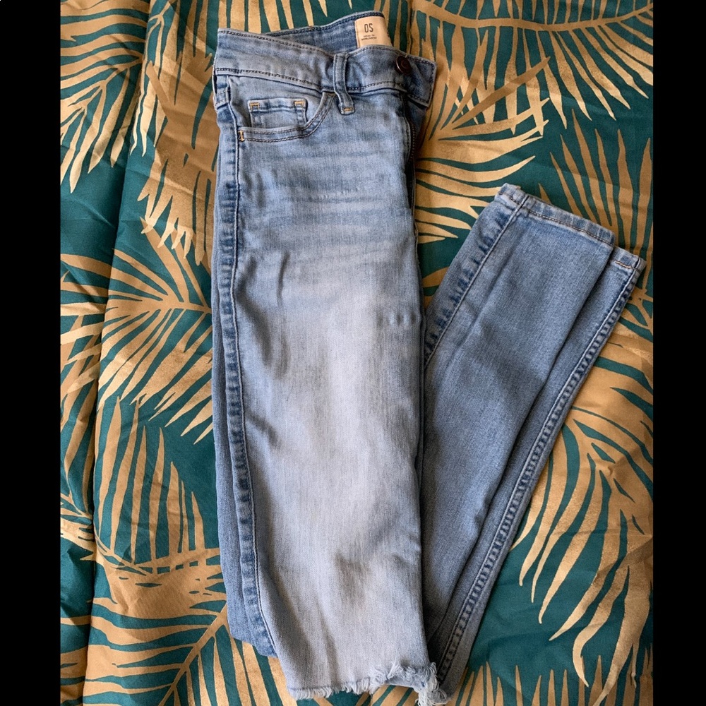 Hollister Jeans-0S W24 L29 Super Skinny High Rise